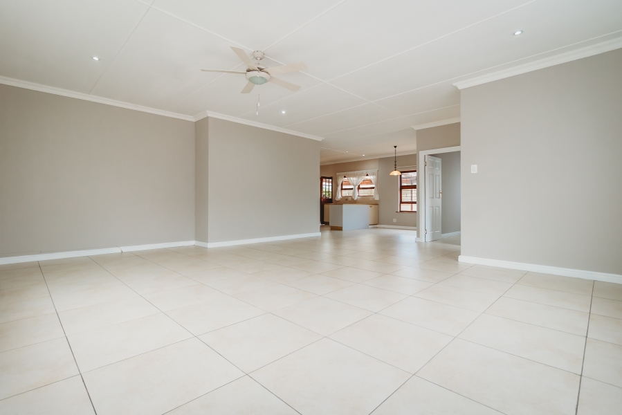 2 Bedroom Property for Sale in Bodorp Western Cape